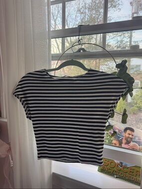 Zara Striped Black & White Short Sleeve Tee